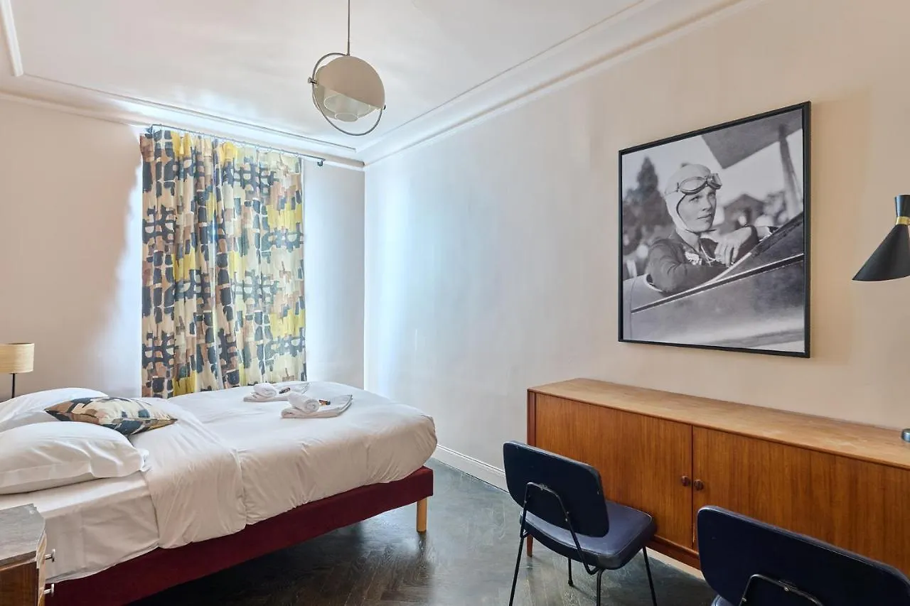 Apartment Center Of Paris With Terrace By Studio Prestige France